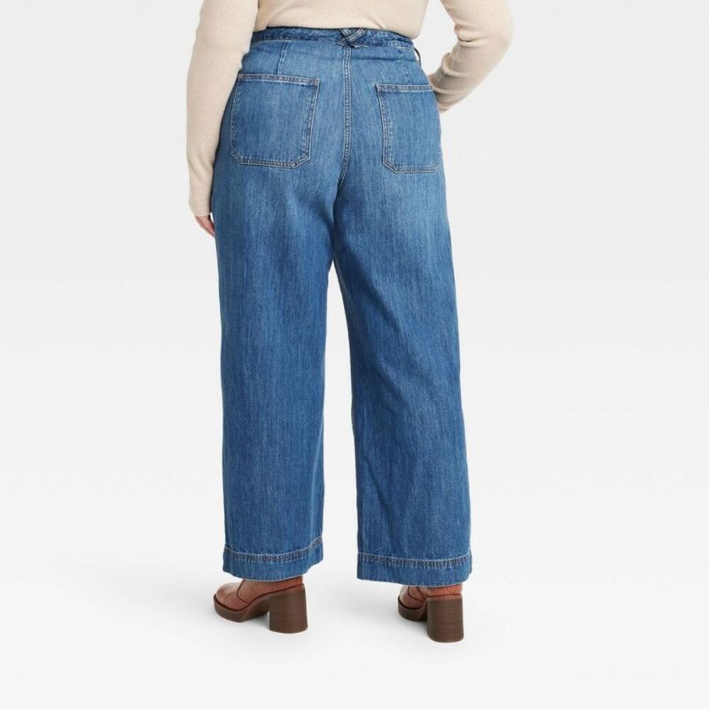 Universal Thread Blue Wide-Leg Jeans - Picture 2 of 3